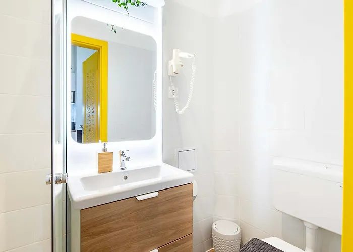 Super - Ac - New - Modern Apartman