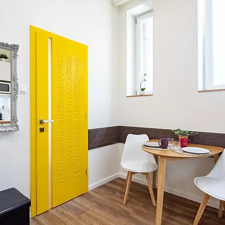 Super - Ac - New - Modern *