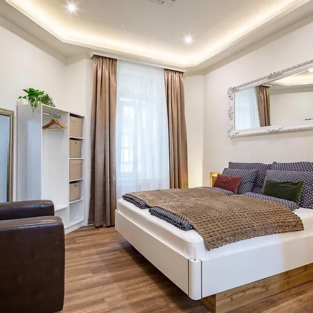 Super - Ac - New - Modern * Budapeste